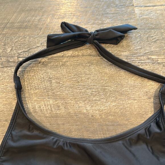 Coral Reef Medium Racha Black Halter Tie Bikini Top NWOT - Picture 5 of 9